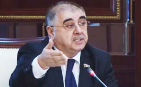 Deputat villasından danışdı: “Kişinin evi olar...”