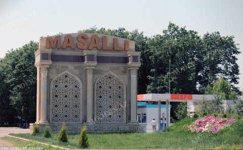 Təhsil şöbəsi müdiri faş oldu - Masallıda