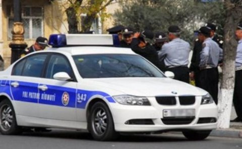 Tovuzda yol polisini maşın vurdu