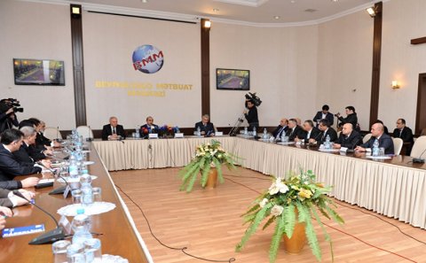 İqtidar-müxalifət dialoqu başlaya bilər