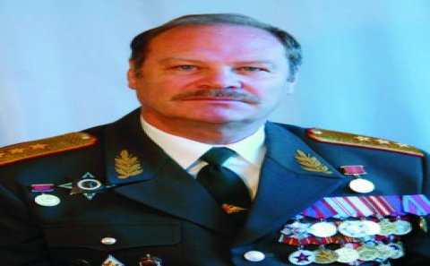 Bəxtiyar Vahabzadənin üzünə tüpürdüyü adam danışdı
