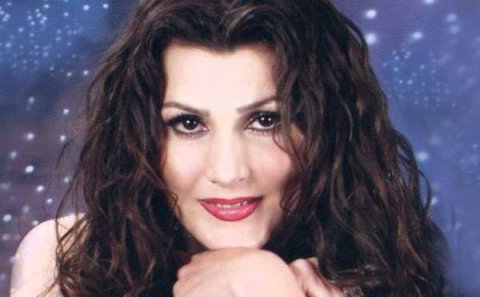 Xalq artisti: “İki il əlimdə şam…”