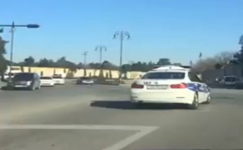 Qırmızı işıqdan keçən yol polisini işdən qovdular - VİDEO