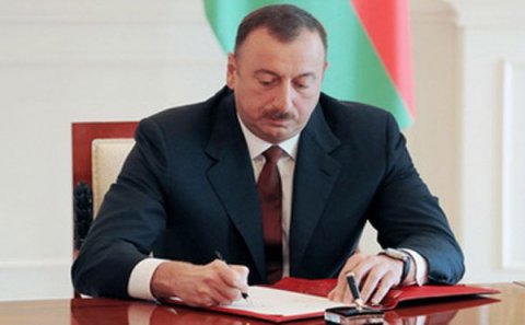 Prezident DTX rəisinə general-mayor rütbəsi verdi