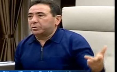 Etibar Əliyevdən Mərkəzi Banka ittiham: “Bu gün bağlayır, sabah açır”