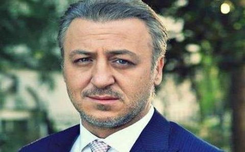 Məşhur türk aktyor “donuz qripi”nə yoluxub-Barış Falay 