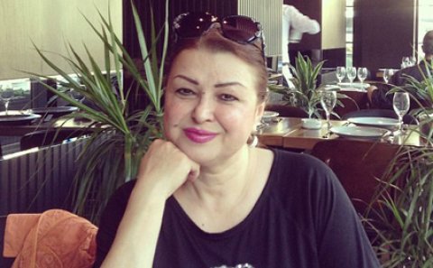 “Aramızda intim münasibət...”-Firəngiz Mütəllimova