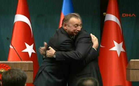 İlham Əliyevin bu jesti Ərdoğanı kövrəltdi - Video