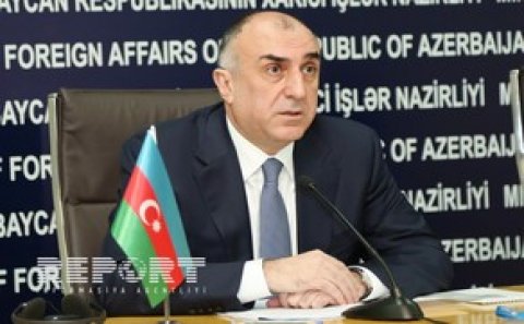 Nazir  Rusiyaya gedir