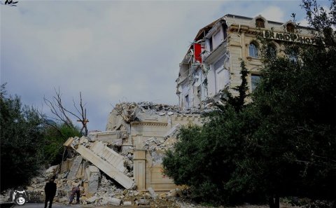 Bakıda məşhur otel  sökülür - Fotolar