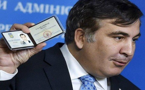 Saakaşvili azərbaycanlı məmura: 