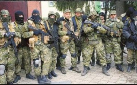 Təcili!!! 300 Donbass separatçısı Qarabağa göndərilmək üçün QRU-nun bazasında təlim keçir