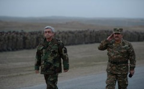 Sarkisyan daha bir generalı... - Məğlubiyyət şərbəti