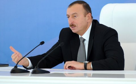İlham Əliyev məhkəmə sədri ilə görüşdü-Məhkəmə və hüquq sistemi