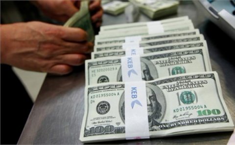 Bakı aeroportunda əməliyyat - Ölkədən külli miqdarda dollar çıxarmaq istədilər