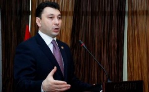 Şarmazanov: “Rusiya ilə sazişdə Dağlıq Qarabağın adı çəkilmir”