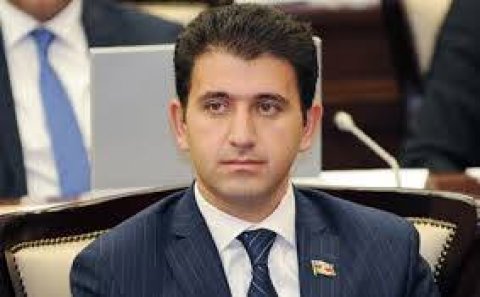 Naqif Həmzəyevi isə “gördüm” deyən tapılmır-Gəncəlilər deputatını axtarır