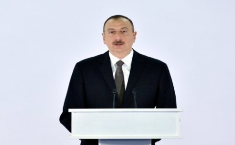 “Ordumuzun bütün ehtiyacları təmin edilir” - Prezident