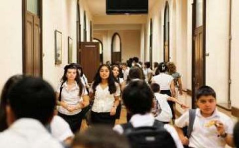 Növbə dəyişikliyi üçün valideynlərdən pul yığılır