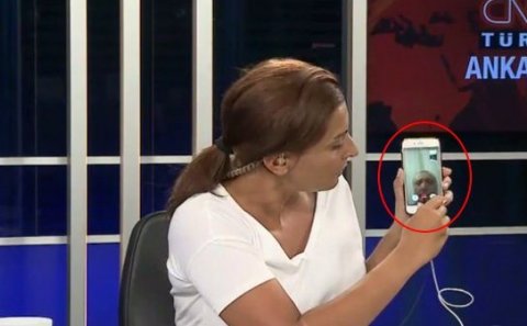 Milyoner ərəb bu telefona 1 milyon verir - Ərdoğan sevgisi