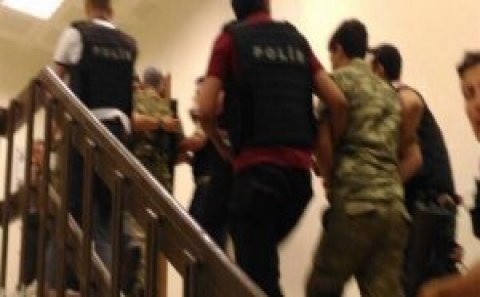 İstanbulda böyük həbslər
