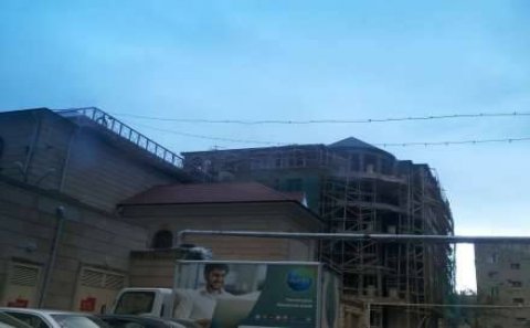 Əli Abbasov Bakıdakı mülkünü satdı - 1.5 milyona