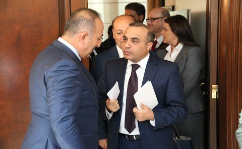 ATƏT PA-nın vitse-prezidenti Azay Quliyevdən Türkiyəyə yardım təklifi 