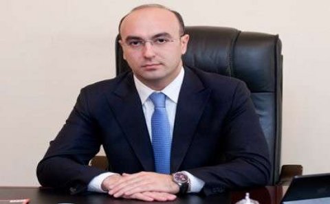 Elnur Aslanov ölkədən çıxdı - Gülənlə əlaqələri yenidən gündəmdə