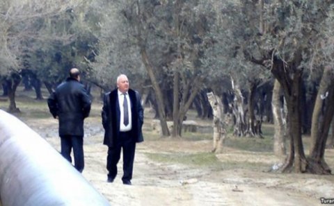 Akif Çovdarovun övladlarının ölkədən çıxışına qadağa qoyuldu
