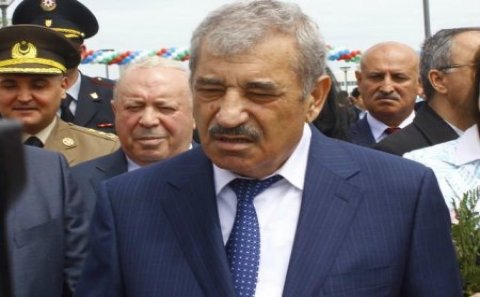 İcra başçısıyla şəhid ailələri arasında növbəti qalmaqal - “Mən problem həll edənəm?”