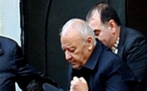 Akif Çovdarov təcridxana rəisinə ərizə yazıb ... ölüm aclığına başladı - FOTO