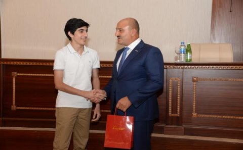Nəsimi rayonunda yeni tədris ilinə hazırlıq