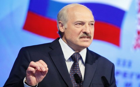 Lukaşenko Putinə qarşı-Od püskürdü