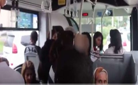 Bakıda sərnişin avtobusunda rüsvayçı olay - VİDEO