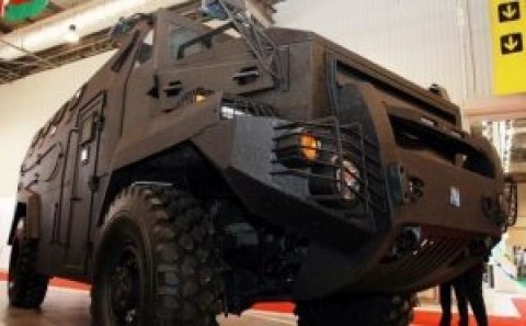 Azərbaycan yeni zirehli transportyorunu təqim etdi