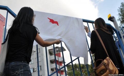Universitetdə tələbələrdən bakirəlik testi tələb olunur