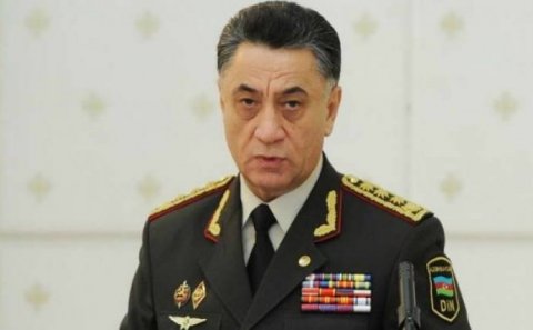 Ramil Usubov polis rəisi və iş adamını cəzalandırdı