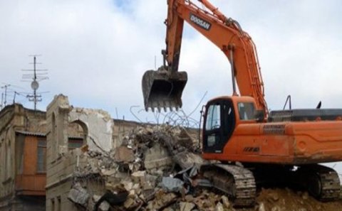 Bakıda 1000-dək yaşayış binası söküləcək - RƏSMİ