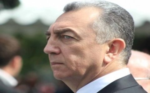 Eldar Əzizovun biznes imperiyasından seçmələr: mülklər, dükanlar, bank hesabları…