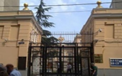 Rusiyanın İstanbuldakı konsulluğu qarşısında atışma