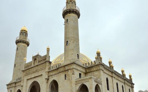 Sabah imam Hüseynin şəhadətinin 40-cı günüdür