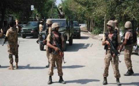 Pakistan-Hindistan sərhədində atışma – 20 hərbçi həlak olub
