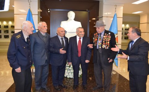 General-mayor Dadaş Rzayev veteranlarla görüşdü