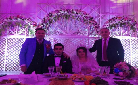 Rafael İsgəndərov qızına toy etdi – FOTO