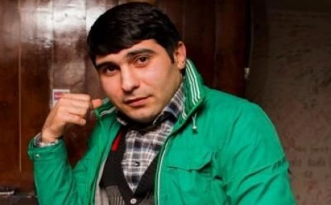 Bakıda tanınmış təşkilatçını döyən polis rəisinin oğlu imiş