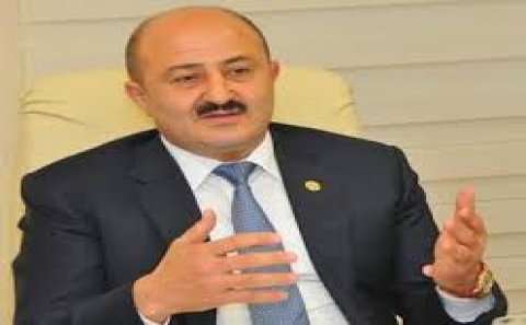 Nəsimi rayonunda ağacları günorta kəsir, sonra torpaqlayırlar