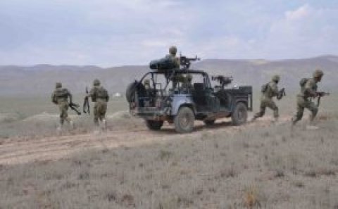Sərhəddə döyüş: Ermənistan ordusunun 3 hərbçisi öldürüldü, general yaralandı