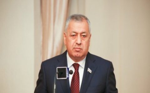 Deputatdan sərt ittihamlar-“Palatanın fəaliyyəti Azərbaycana heç bir xeyir vermir” 