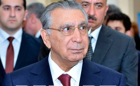 Ramiz Mehdiyev icra başçılarını ittiham etdi - Gərgin müşavirə