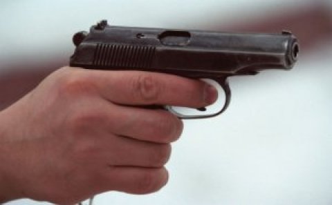 Bakıda silahlı insident-ATIŞMA